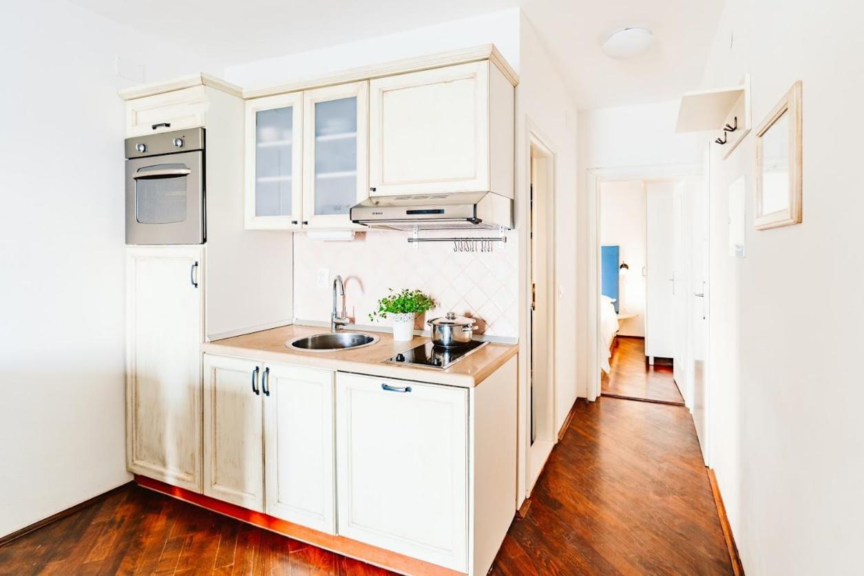 Sutivan Best Apartments Ngoại thất bức ảnh